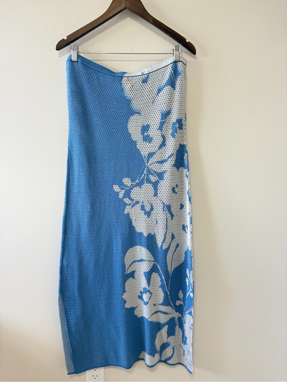MISA Los Angeles Matti Strapless Midi Dress- Blue Hibiscus Flora Size L - Picture 4 of 9